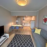Sea Breeze L 2bd Sea Garden *